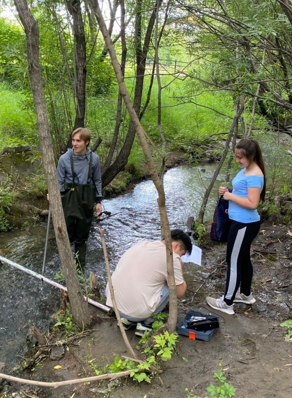 2D954EA3-6DFE-45A5-8960-A5A559458124